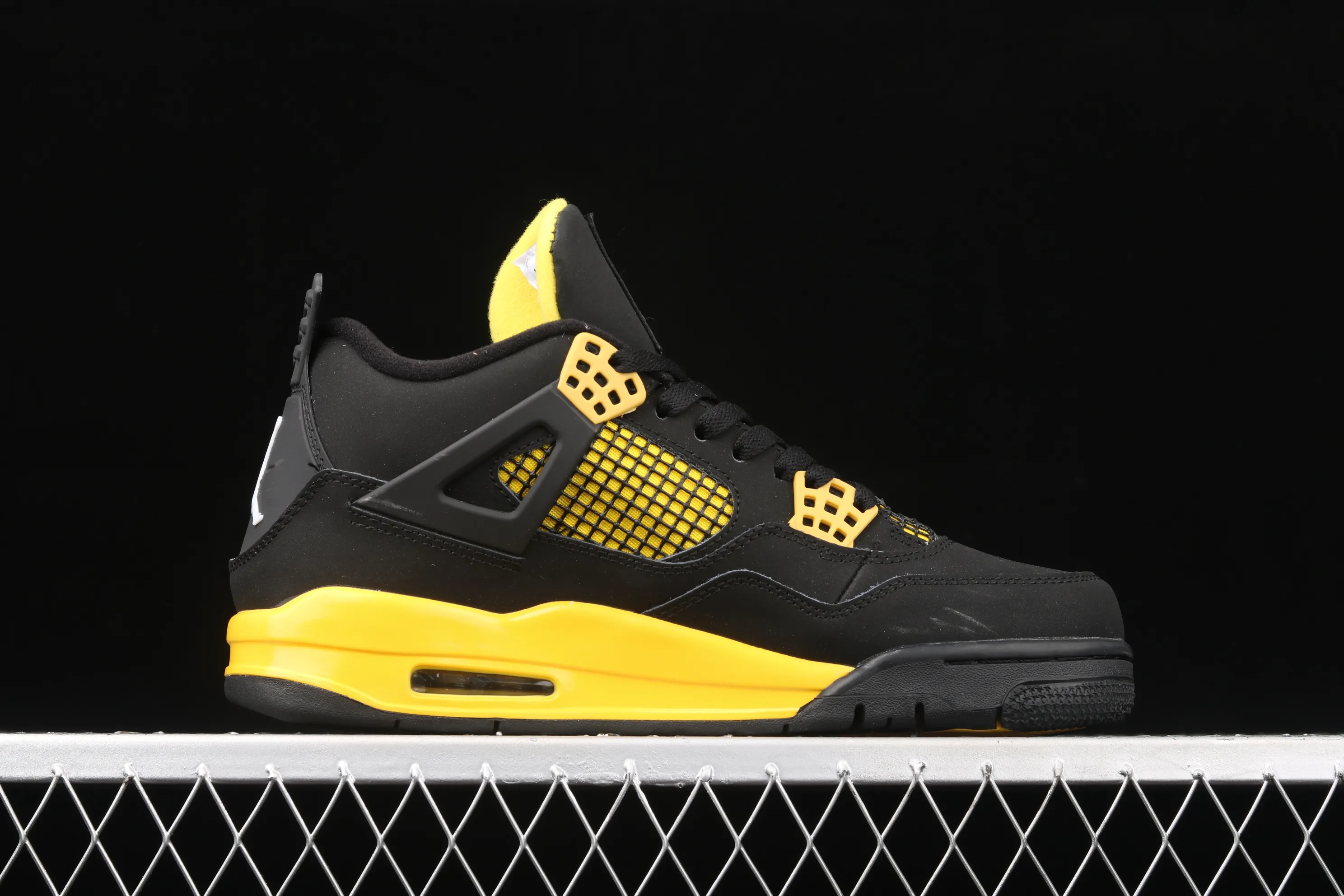 All categories Air Jordan Jordan series basketball shoes Air Jordan 4 G version Air Jordan 4 Retro AJ4 Joe 4 black and yellow 308497-008